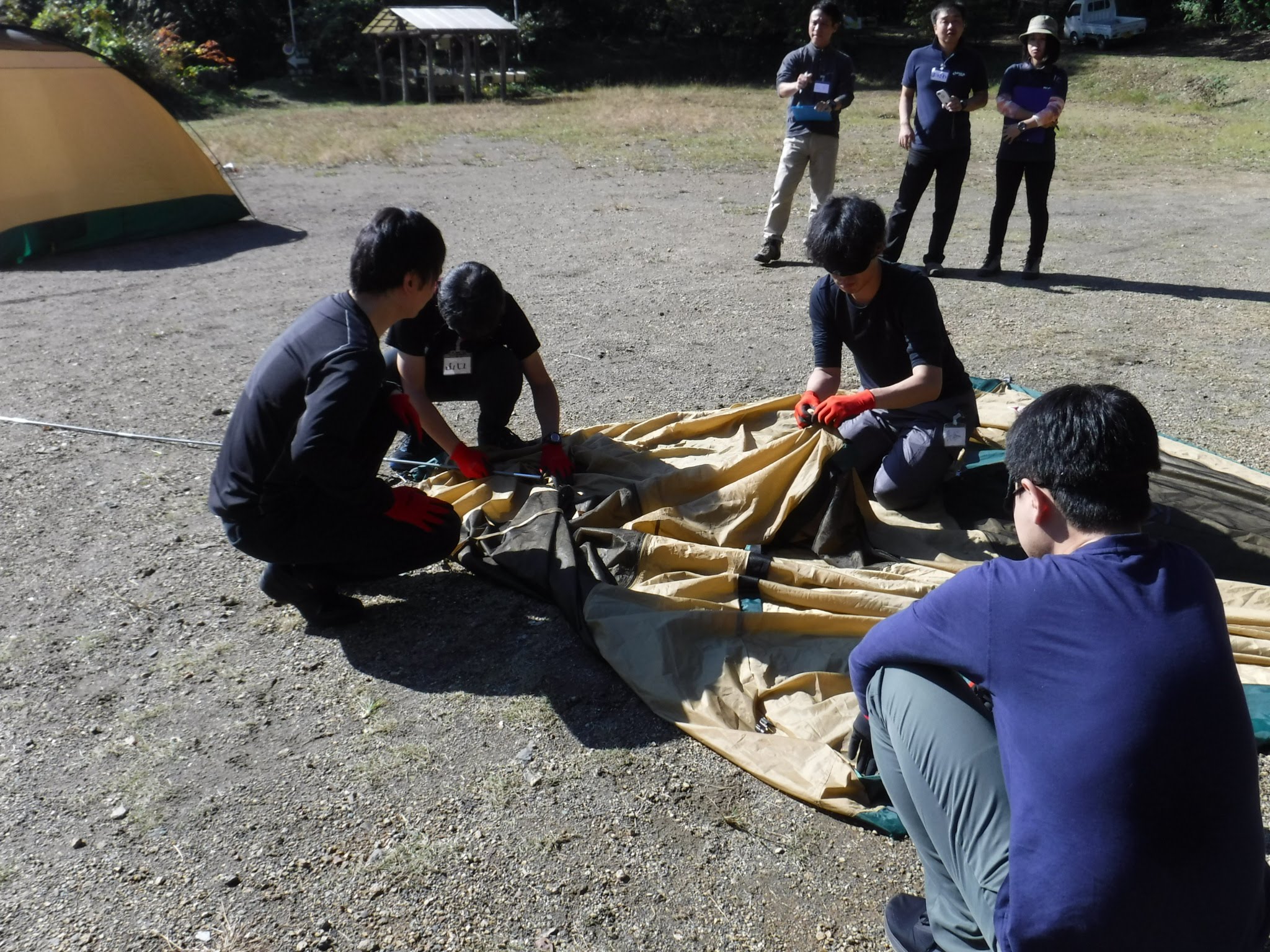 研修合宿 ブラインドテント