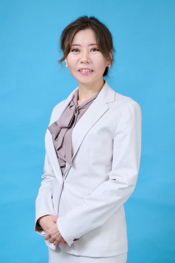 佐藤 まどか